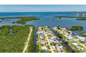 825 SEABREEZE DRIVE, RUSKIN, FL 33570 - MLS#MFRTB8386254