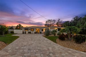 106 MIDWAY ISLAND, CLEARWATER BEACH, FL 33767 - MLS#MFRTB8386412