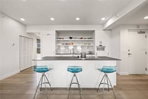 205 5TH AVENUE, ST PETERSBURG, FL 33701 - MLS#MFRTB8386415