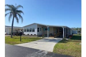 707 DEL LUNA DRIVE, NORTH PORT, FL 34287 - MLS#MFRTB8386439