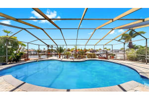 916 SAGO PALM WAY, APOLLO BEACH, FL 33572 Sold 07/30/25