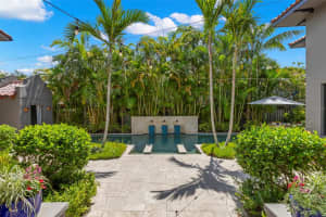 345 8TH AVENUE, ST PETERSBURG, FL 33701 Sold 06/09/25