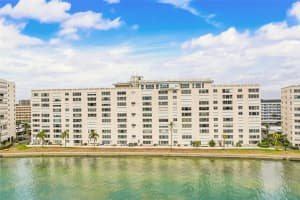 6020 Shore Blvd S #709, GULFPORT