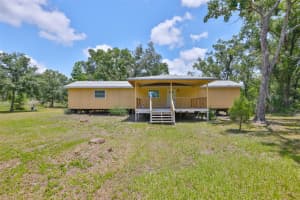 2112 33RD STREET, RUSKIN, FL 33570 - MLS#MFRTB8386559