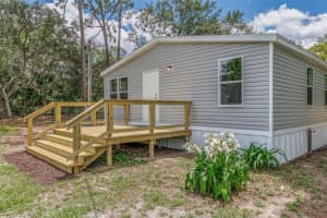 8231 117TH AVENUE, MORRISTON, FL 32668 Sold 08/28/25