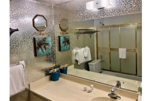 16330 GULF BOULEVARD, REDINGTON BEACH, FL 33708 - MLS#MFRTB8386587