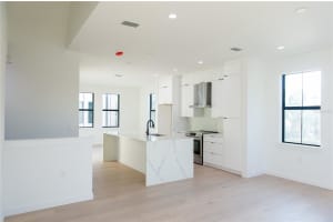 1302 E Kay St, Tampa, FL 33602, Sold 06/16/25