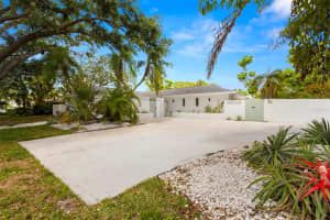 3801 DR MARTIN LUTHER KING JR STREET, ST PETERSBURG, FL 33703 Sold 08/01/25