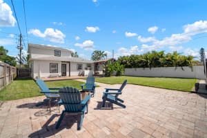 656 40TH AVENUE, ST PETERSBURG, FL 33703 - MLS#MFRTB8386762