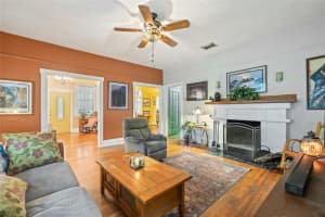 916 BROAD STREET, TAMPA, FL 33604 - MLS#MFRTB8386764