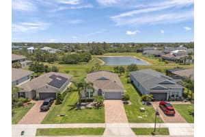 764 W BAYSHORE DR, TARPON SPRINGS, FL 34689 - MLS#MFRTB8386824