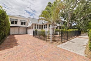246 18TH AVENUE, ST PETERSBURG, FL 33704 Sold 06/06/25