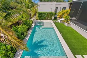 500 38TH AVENUE, ST PETERSBURG, FL 33704 Sold 06/20/25