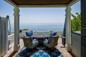 5042 COQUINA KEY DRIVE, ST PETERSBURG, FL 33705 Sold 07/10/25