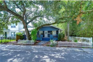902 W Columbus Dr, TAMPA
