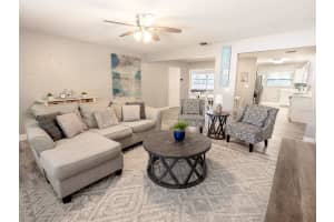 10233 VALLE DRIVE, TAMPA, FL 33612 - MLS#MFRTB8386972