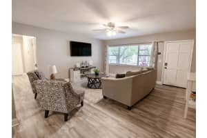 10233 VALLE DRIVE, TAMPA, FL 33612 - MLS#MFRTB8386972
