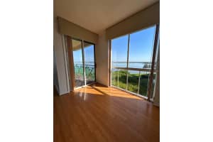 4737 DOLPHIN CAY LANE, ST PETERSBURG, FL 33711 - MLS#MFRTB8386994