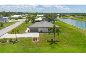 2484 33RD CIRCLE, OKEECHOBEE, FL 34974 - MLS#MFRTB8387029