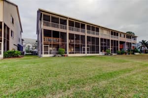 9484 TARA CAY COURT, SEMINOLE, FL 33776 Sold 10/01/25
