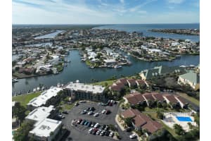 1028 APOLLO BEACH BOULEVARD, APOLLO BEACH, FL 33572 - MLS#MFRTB8387113