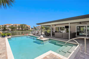 2817 SEABREEZE DRIVE, GULFPORT, FL 33707 Sold 06/20/25