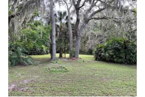 11002 RIDGEDALE ROAD, TEMPLE TERRACE, FL 33617 Sold 08/12/25