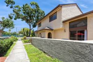 6262 142ND AVENUE, CLEARWATER, FL 33760 - MLS#MFRTB8387336