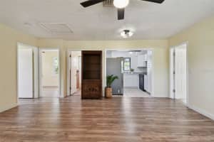 1810 77TH AVENUE, ST PETERSBURG, FL 33702 - MLS#MFRTB8387371