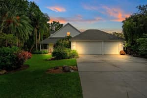 6915 215th St E, BRADENTON