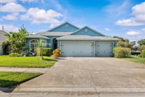 378 Wood Chuck Ave, TARPON SPRINGS