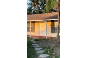 1720 Chrysler Ave, SARASOTA