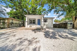 8504 N 17th St, TAMPA