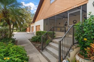 1799 DIXIE HIGHWAY, TARPON SPRINGS, FL 34689 - MLS#MFRTB8387515