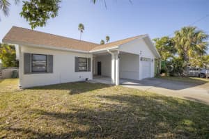 811 BAY POINT DRIVE, MADEIRA BEACH, FL 33708 - MLS#MFRTB8387542