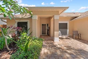 10310 SALISBURY STREET, RIVERVIEW, FL 33569 Sold 06/27/25