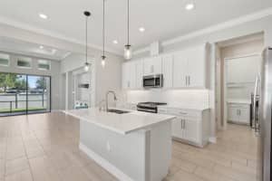 4325 BARLETTA COURT, WESLEY CHAPEL, FL 33543 - MLS#MFRTB8387619