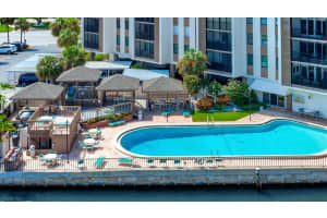 10355 PARADISE BOULEVARD, TREASURE ISLAND, FL 33706 - MLS#MFRTB8387638