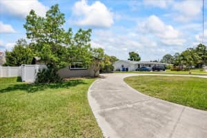 6875 11TH AVENUE, ST PETERSBURG, FL 33710 - MLS#MFRTB8387804