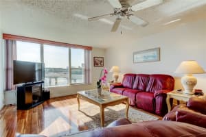 7465 BAY ISLAND DRIVE, SOUTH PASADENA, FL 33707 - MLS#MFRTB8387834