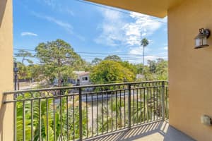 1268 11TH STREET, SARASOTA, FL 34236 - MLS#MFRTB8387940