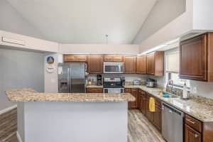 6118 BECKLIN PLACE, RIVERVIEW, FL 33578 Sold 08/29/25