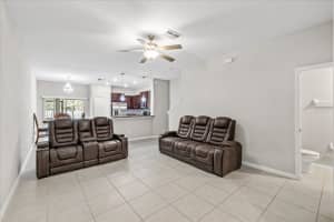10472 SHADY PRESERVE DRIVE, RIVERVIEW, FL 33578 - MLS#MFRTB8388073