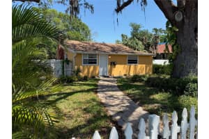 345 21st Ave S, ST PETERSBURG
