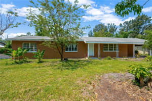 6104 PALM AVENUE, GIBSONTON, FL 33534 Sold 07/15/25