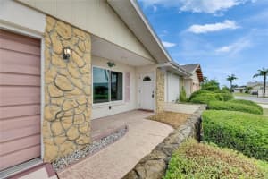 339 CLUB MANOR DRIVE, SUN CITY CENTER, FL 33573 Sold 07/18/25