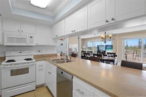 13440 GULF BOULEVARD, MADEIRA BEACH, FL 33708 - MLS#MFRTB8388287