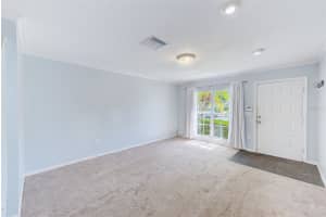 727 KENSINGTON LAKE CIRCLE, BRANDON, FL 33511 - MLS#MFRTB8388376