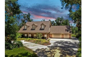1141 Myrtle Rd, VALRICO