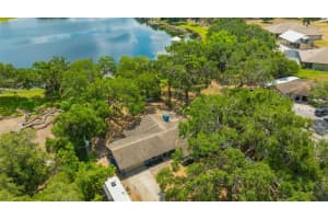 525 Gornto Lake Rd, BRANDON